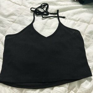 Black backless crop top